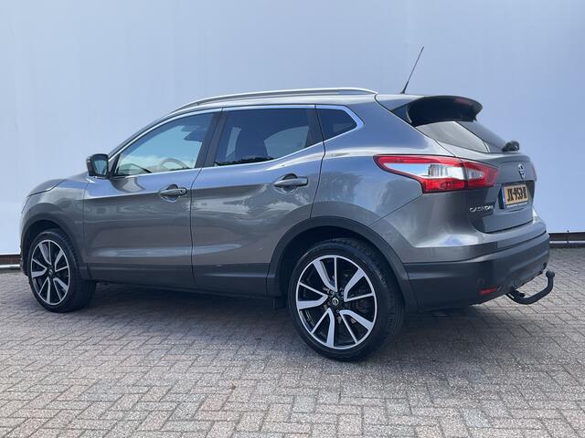 Nissan QASHQAI 1.2 Tekna Trekhaak Pano Nav/Cruise 360Cam Leder Stoelverw NL-Auto!