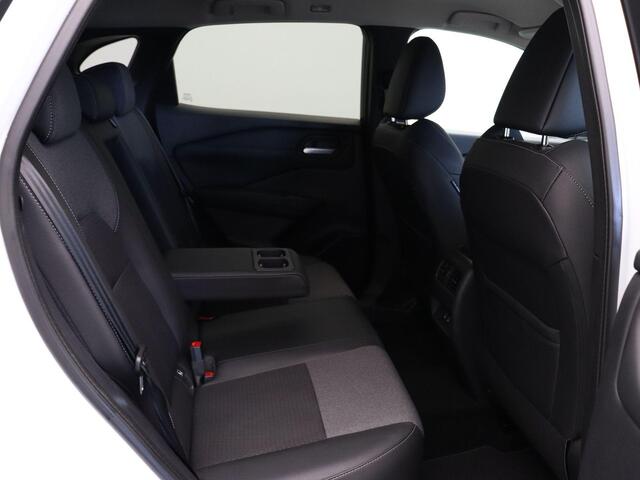 Nissan QASHQAI 158pk MHEV Xtronic N-Connecta | Pilot Assist | Rondomzicht Camera | Google integration | Half lederen bekleding | Keyles Entery | 1800KG trekgewicht |