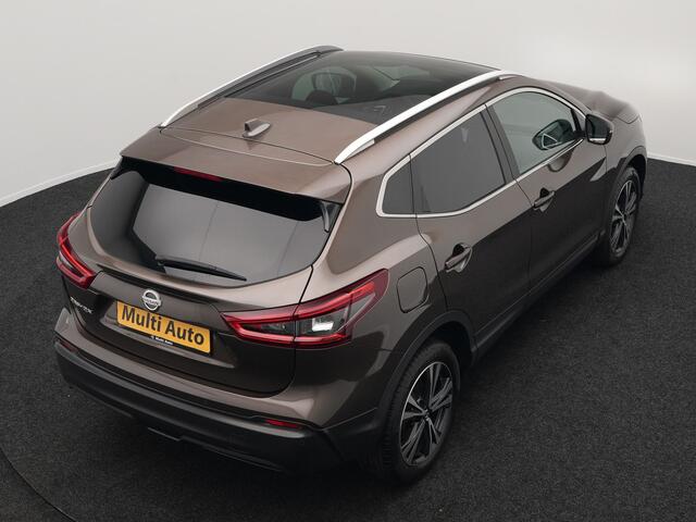 Nissan QASHQAI 1.3 DIG-T N-Connecta Automaat Dealer O.H. | Panodak | L.M. 18" | Navigatie | Apple Carplay | Camera | Stoelverwarming | Cruise Control | Climate Control |