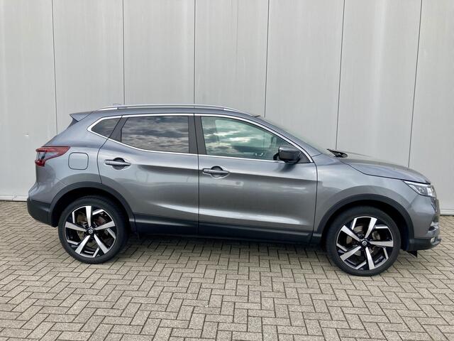 Nissan QASHQAI 1.3 DIG-T Premium Edition DCT Automaat 19" lichtmetalen velgen, lederen bekleding, trekhaak, PDC V+A
