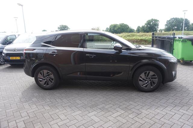 Nissan QASHQAI 1.3 MHEV XTRONIC NOV 2022 PANORAMADAK TREKHAAK CAMERA ANDROID-APPLECARPLAY(NAVI) ADAPTIEVE CRUISE ECC AIRCO CRUISECONTROL PARKEERSENSOREN BLUETOOTH 17INCH ENZ...