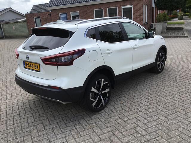 Nissan QASHQAI 1.3 DIG-T 160 DCT Premium Edition