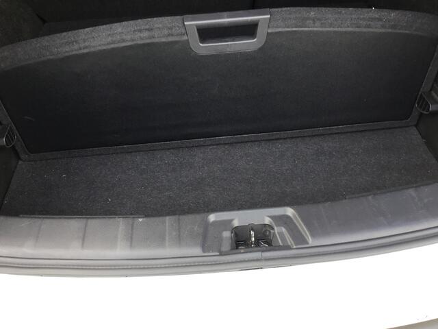Nissan QASHQAI 1.3 DIG-T 160 DCT Premium Edition