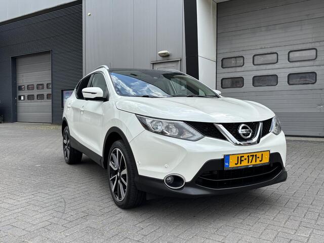 Nissan QASHQAI 1.6 Tekna | Panoramadak | Leder | Stoelverwarming | Navigatie | 360° Camera| LED Koplampen | Dodehoek | Rijklaarprijs!