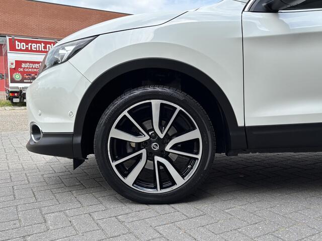 Nissan QASHQAI 1.6 Tekna | Panoramadak | Leder | Stoelverwarming | Navigatie | 360° Camera| LED Koplampen | Dodehoek | Rijklaarprijs!