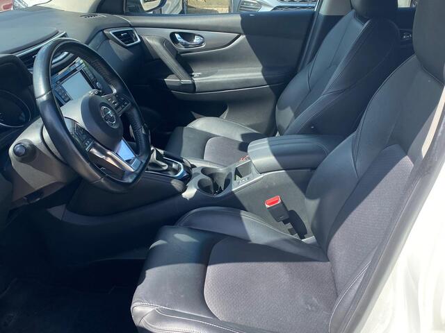 Nissan QASHQAI 1.2 Tekna / Pano / LED / AUT / Navi / Cam / Trekhaak