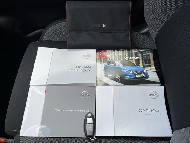 Nissan QASHQAI 1.3 DIG-T N-Connecta Automaat / Trekhaak (Trekgewicht 1.500kg ) / Panoramadak / 360° Camera / Apple Carplay & Android Auto / Navigatie full map / Cruise- en Climate Control / Keyless Entry & Start /