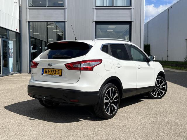 Nissan QASHQAI 1.2 Tekna | NL Auto/1e Eig./Voll.Historie/Navi/Leder/Pano.Dak/360° camera/Trekhaak