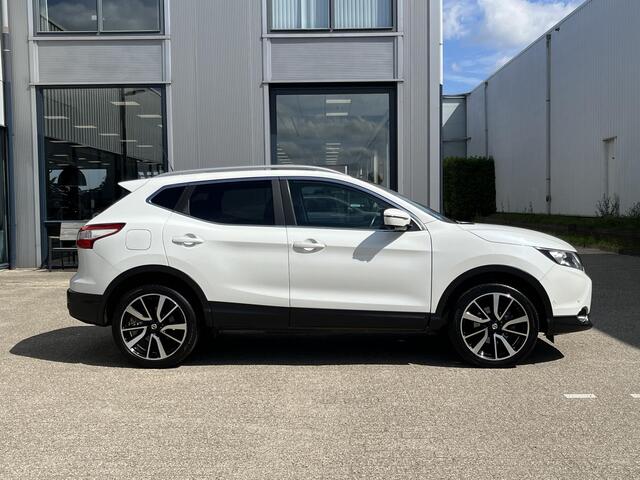 Nissan QASHQAI 1.2 Tekna | NL Auto/1e Eig./Voll.Historie/Navi/Leder/Pano.Dak/360° camera/Trekhaak