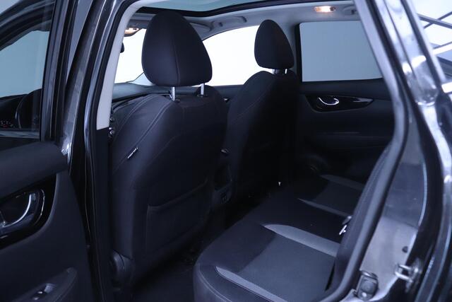 Nissan QASHQAI 1.3 DIG-T N-Connecta | Navigatie | Apple Carplay / Android Auto | Lichtmetalen velgen 18" |