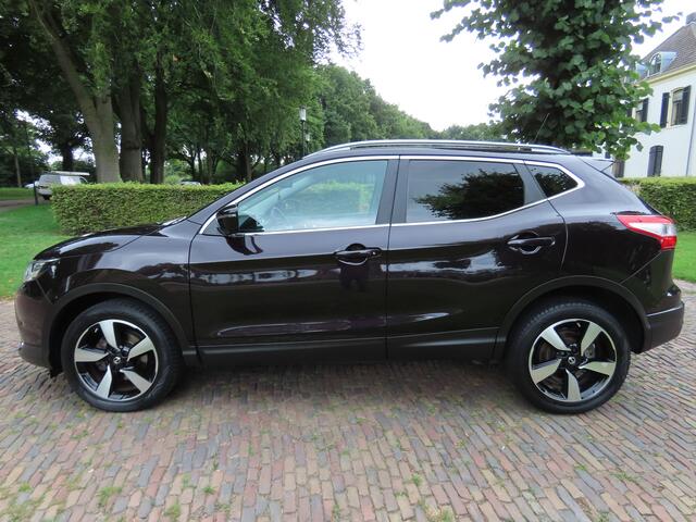 Nissan QASHQAI 1.2 Connect Edition Automaat LPG 360 Camera Panoramadak Dab Navigatie Ecc Cruisecontrol Line Assist Xenon/Led Pdc Lm Velgen Trekhaak