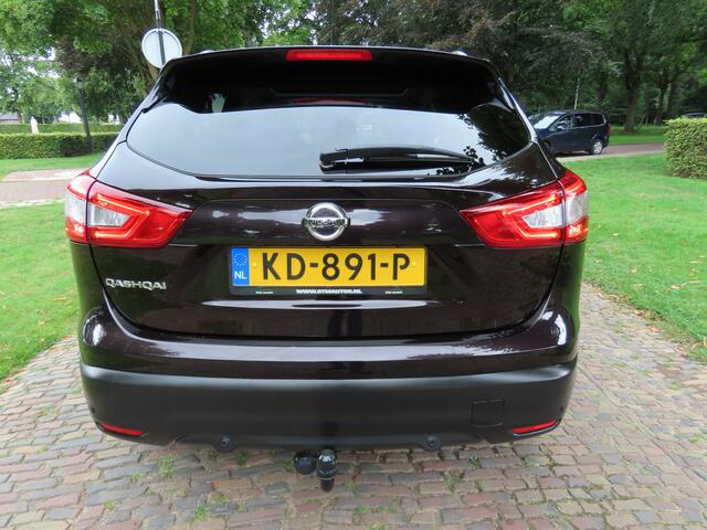 Nissan QASHQAI 1.2 Connect Edition Automaat LPG 360 Camera Panoramadak Dab Navigatie Ecc Cruisecontrol Line Assist Xenon/Led Pdc Lm Velgen Trekhaak