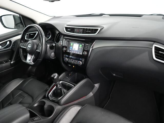 Nissan QASHQAI 1.3 DIG-T Premium Edition | Pano | Leer | Trekhaak | Camera |