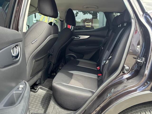 Nissan QASHQAI DIG-T 160 DCT N-Connecta | AUTOMAAT | STOELVERWARMING | VERWARMBARE VOORRUIT | TREKHAAK |