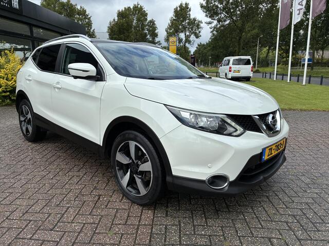 Nissan QASHQAI 1.2 N-Connecta Climate control | Navigatie | Panorama dak | Camera | Elektrisch Pakket | Trekhaak | Parkpilot | LM-Velgen