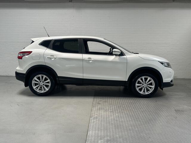 Nissan QASHQAI 1.2 N-Connecta CLIMA / CRUISE / 360 CAMERA / NAVI