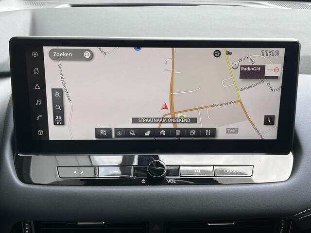 Nissan QASHQAI 1.5 e-Power Tekna Automaat / Dealer Onderhouden / Trekhaak (Trekgewicht 750kg) / HUD / 360° Camera / Apple Carplay & Android Auto / Adaptieve Cruise Control / Stuur- en Stoelverwarming voor / Voorruitverwarming / Keyless Entry & Start / Elektrische Achter