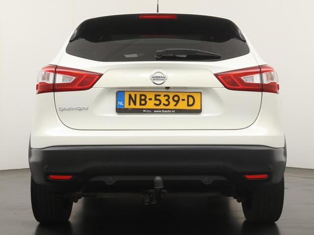Nissan QASHQAI 1.2 Tekna Automaat - Panoramadak - Lederen bekleding - Navigatie - Trekhaak