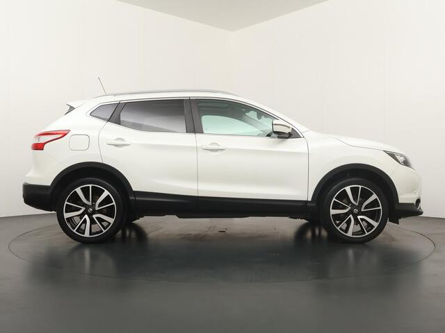 Nissan QASHQAI 1.2 Tekna Automaat - Panoramadak - Lederen bekleding - Navigatie - Trekhaak