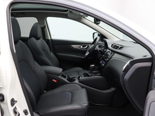 Nissan QASHQAI 1.3 DIG-T Tekna | Trekhaak | Rondomzicht camera | Climate control | Lederen bekleding | Panoramadak | Elektrische bestuurder stoel |