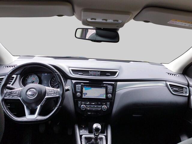Nissan QASHQAI 1.6 N-Connecta | Trekhaak | Stoelverwarming | 360 Camera |