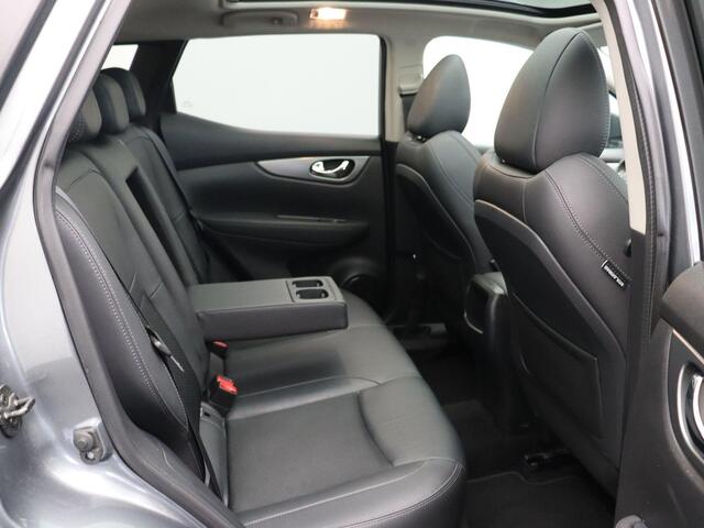 Nissan QASHQAI 1.3 DIG-T Business Edition | Panormadak | Half lederen bekleding | Stoelverwarming | Navigatie | Climate control | Rondomzicht camera |