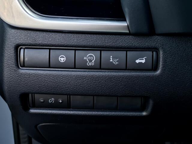 Nissan QASHQAI 1.3 MHEV Xtronic Tekna / Trekhaak ( 1.800 KG ) / All season banden / Panoramadak / Elektrische kofferbak / Elektrisch verstelbare bestuurdersstoel