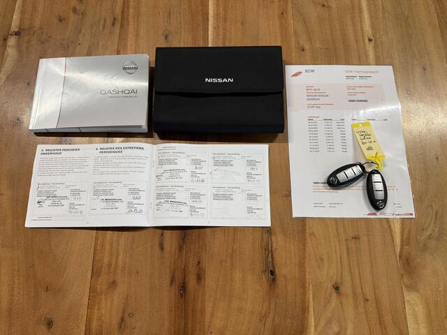 Nissan QASHQAI 1.2 N-Vision *Dealer Onderhouden* Keyless / Trekhaak / 360 Camera / Navigatie / Cruise / 18'' LMV
