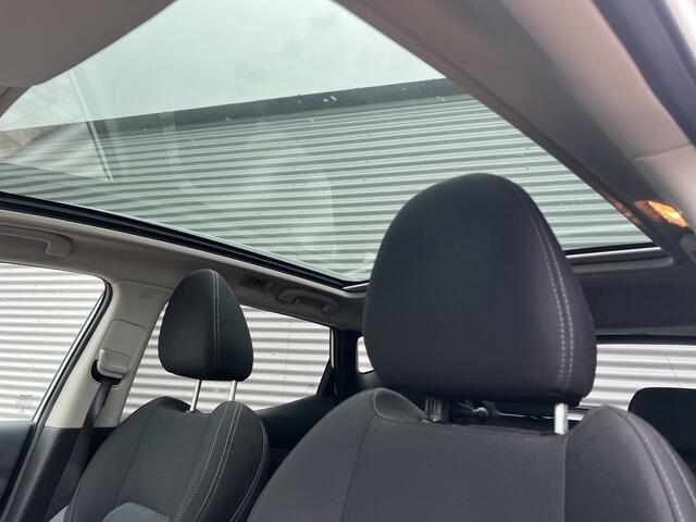 Nissan QASHQAI 1.3 DIG-T N-Connecta | Nieuw Binnen! | Pano | Navi | Camera