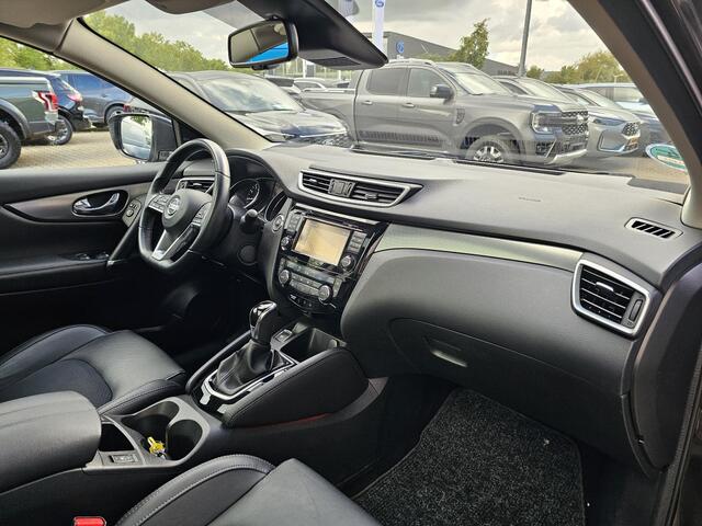 Nissan QASHQAI 1.2 Business Edition 115 pk Automaat | Led verlichting | Panoramadak | Half leder | 360 camera | Stoelverwarming | Trekhaak | Perfect onderhouden etc.