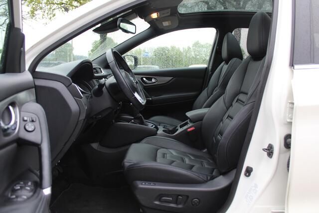 Nissan QASHQAI 1.3 DIG-T Tekna / Full option! / Panoramadak / 360Camera / Leder / Apple CarPlay / 19'' / Bose / Navigatie / Stoelverwarming / Keyless