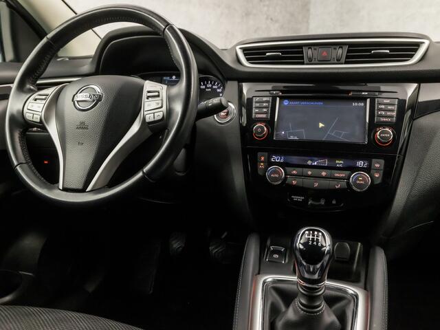 Nissan QASHQAI 1.2 Tekna Sport (PANORAMADAK, NAVIGATIE, CLIMATE, 360 CAMERA, GETINT GLAS, STOELVERWARMING, SPORTSTOELEN, CRUISE, DAB+, TREKHAAK, NIEUWE APK, NIEUWSTAAT)