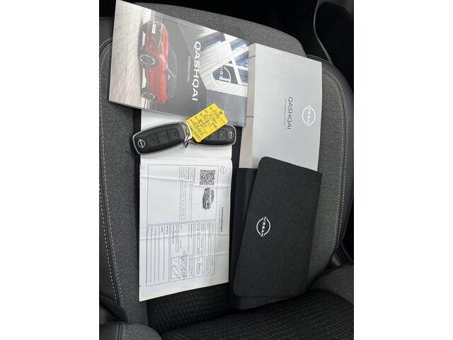 Nissan QASHQAI 1.3 MHEV Xtronic N-Connecta Elektrische achterklep /Cold Pack (¤ 600)/ navigatiesysteem/ Apple Carplay/Android Auto/
