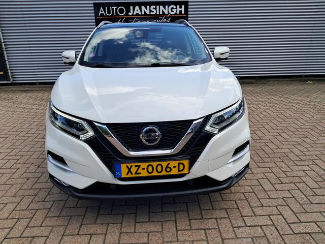 Nissan QASHQAI 1.3 DIG-T Tekna met Panoramadak! | Clima | Cruise | Navigatie | PDC | Trekhaak | Ndl auto | RIJKLAARPRIJS INCL 12 MAANDEN GARANTIE EN BEURT