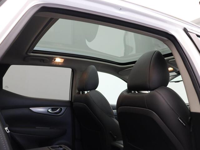 Nissan QASHQAI 140pk DIG-T Tekna | Stoelverwarming | Navigatie | Velgen Lichtmetaal | Panoramadak | Rondomzicht camera | Keyless entry |