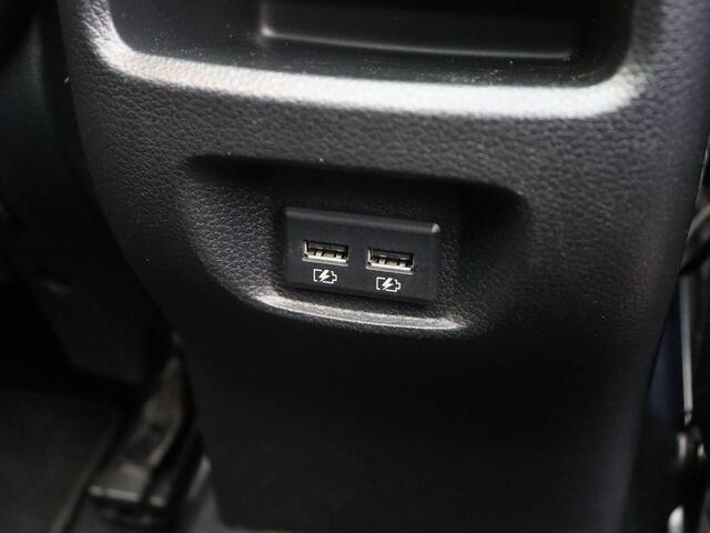 Nissan QASHQAI 140pk DIG-T Tekna | Stoelverwarming | Navigatie | Velgen Lichtmetaal | Panoramadak | Rondomzicht camera | Keyless entry |