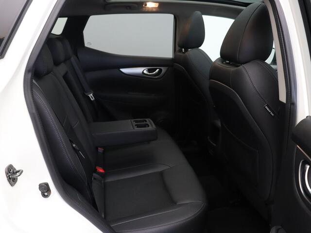 Nissan QASHQAI 140pk DIG-T Tekna | Stoelverwarming | Navigatie | Velgen Lichtmetaal | Panoramadak | Rondomzicht camera | Keyless entry |