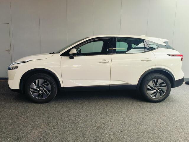 Nissan QASHQAI 1.3 MHEV Business Access uit 2022 Rijklaar + 12 Maanden Bovag-garantie Henk Jongen Auto's in Helmond, al 50 jaar service zoals 't hoort!