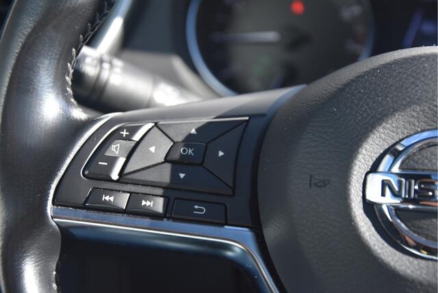 Nissan QASHQAI 1.3 DIG-T Tekna +