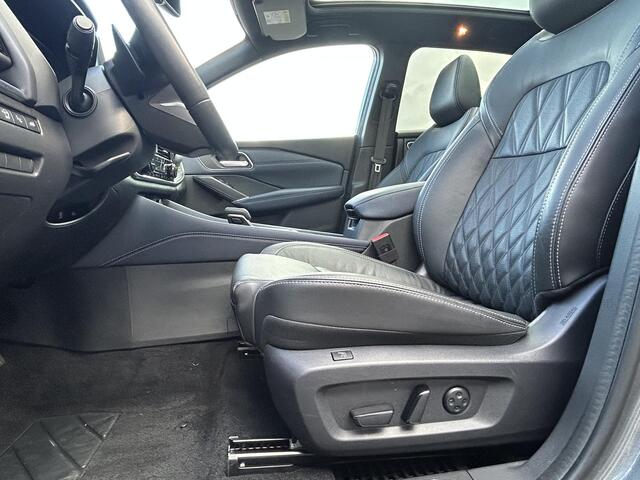 Nissan QASHQAI 1.3 MHEV Xtronic Tekna Plus Automaat / Cold Pack / Allseason banden / Apple carplay Android auto / Panoramadak / Elektrische stoelen met Massagefunctie / Elektrische kofferbak / Head-Up Display / Bose Audio Systeem /