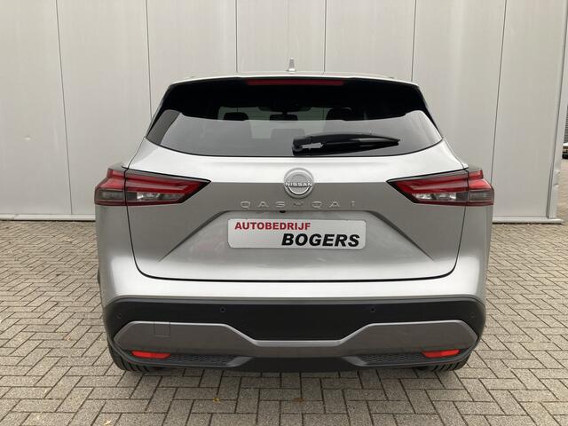 Nissan QASHQAI 1.3 MHEV Xtronic A/T Tekna 18" Cold Pack, Head-up Display, 1.800 kg. geremd trekvermogen
