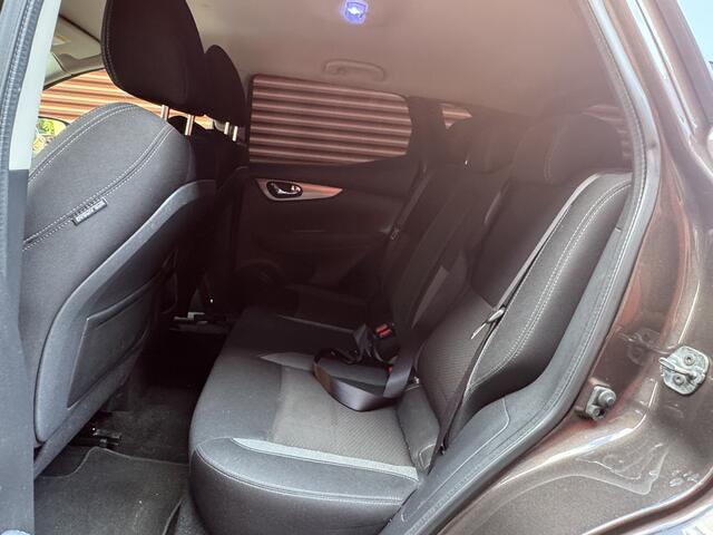 Nissan QASHQAI 1.3 DIG-T N-Connecta // NAVI // CAMERA // CLIMA // CRUISE // STOEL VERWARMING //