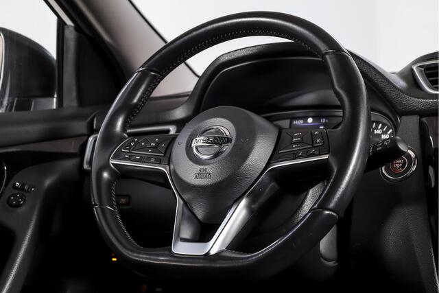 Nissan QASHQAI 1.3 DIG-T N-Connecta 160 PK - Automaat | Pano | Cruise | Stoel-+Voorruitverw. | PDC | 360 Camera | NAV + App. Connect | ECC | DAB | LM 18" |
