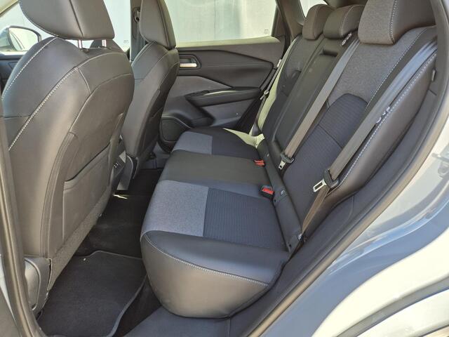 Nissan QASHQAI 1.3 N-Connecta Automaat / 360 Graden Camera / All Season Banden / Stoel & Stuurverwarming / Adaptief Cruise Control / Navigatie / Apple Carplay & Android Auto /