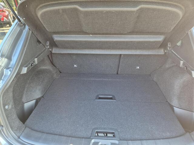 Nissan QASHQAI 1.3 DIG-T N-Motion | Trekhaak afneembaar | Black Edition | Pianolak dak en raamlijsten | Panorama dak | 1e eig