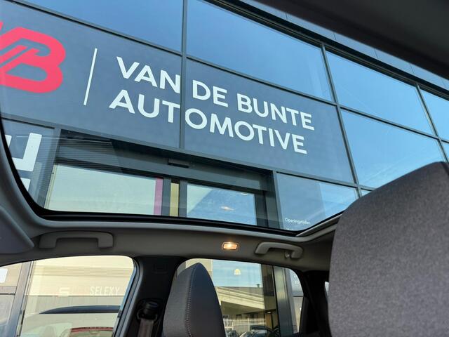 Nissan QASHQAI 1.3 MHEV Xtronic N-Connecta *Design & Easy Pack*