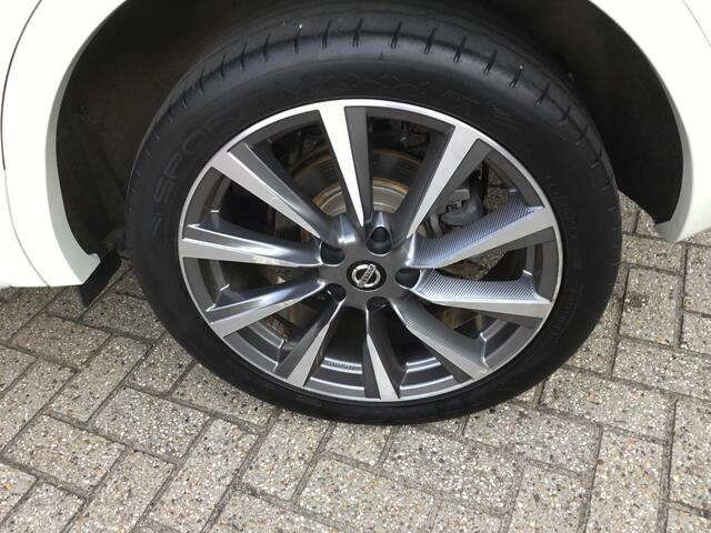 Nissan QASHQAI 1.3 DIG-T 160 Tekna + Dynamic Pack