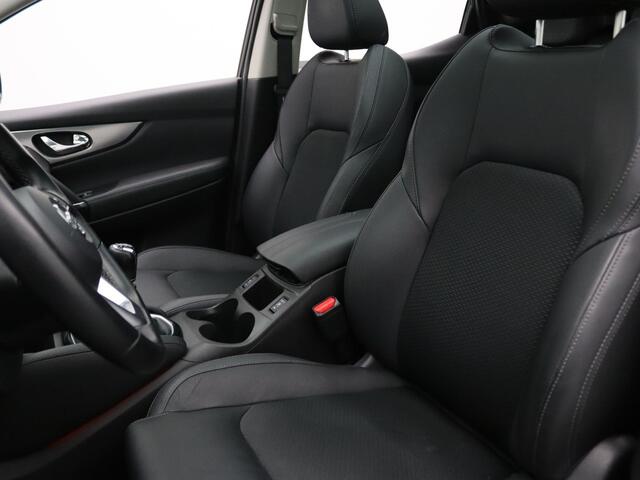 Nissan QASHQAI 140pk DIG-T Business Edition 360° Camera | Adapt. Cruise | Parkeersens. v+a | Stoel-/voorruitverw. | Panoramadak