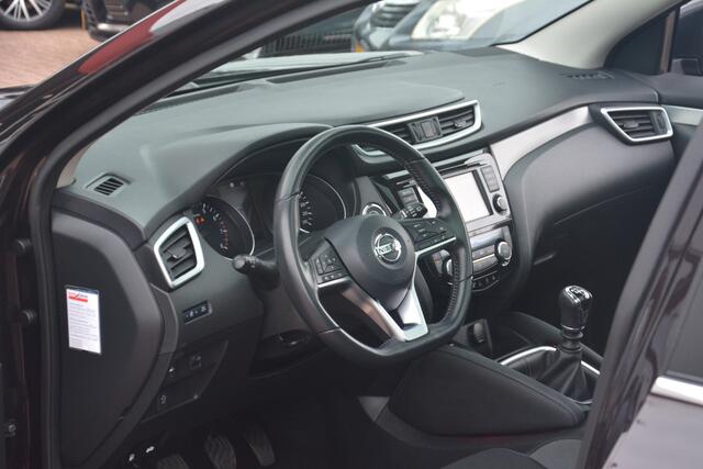 Nissan QASHQAI 1.3 DIG-T N-Connecta | Navigatie | 360 camera | Panoramadak | Clima | Trekhaak |