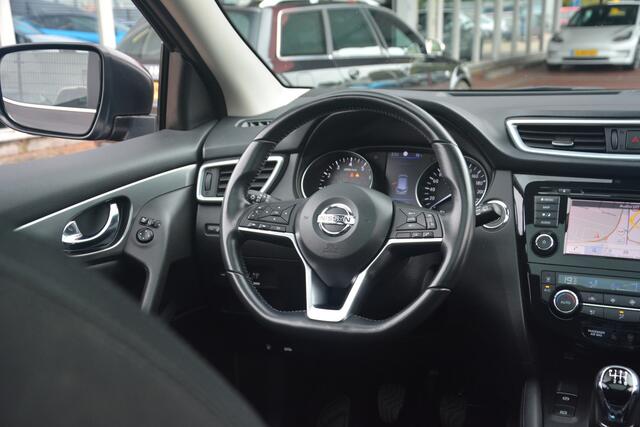Nissan QASHQAI 1.3 DIG-T N-Connecta | Navigatie | 360 camera | Panoramadak | Clima | Trekhaak |